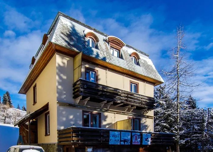 Zentrum Haus شقة *